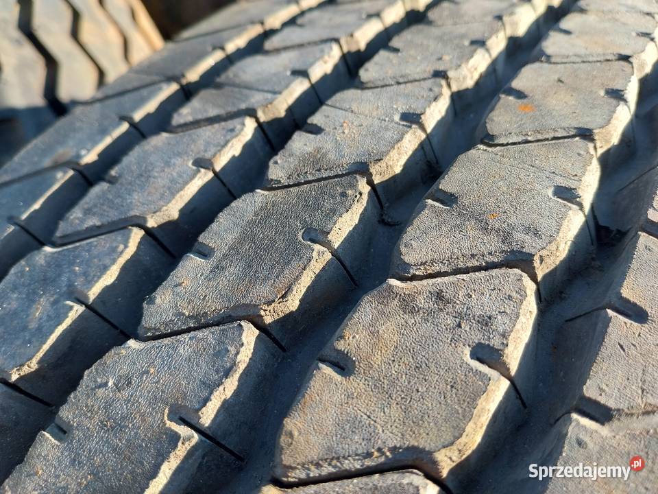 Opony Kormoran 1000R20 Borek