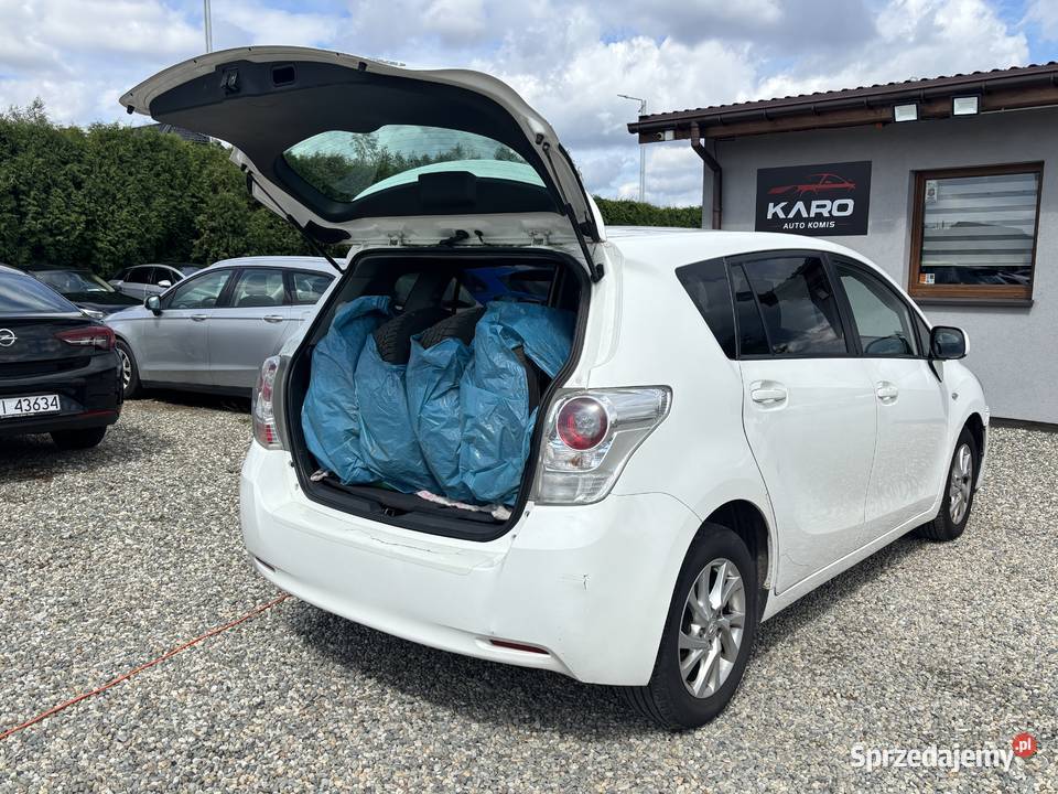 Toyota Verso 7 osobowa 2012r 126KM śląskie Paniówki