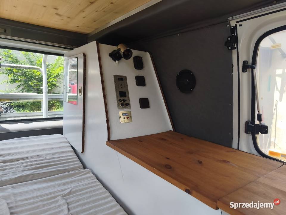 Kamper ford transit 20 benzyna Kampery opolskie Krasiejów