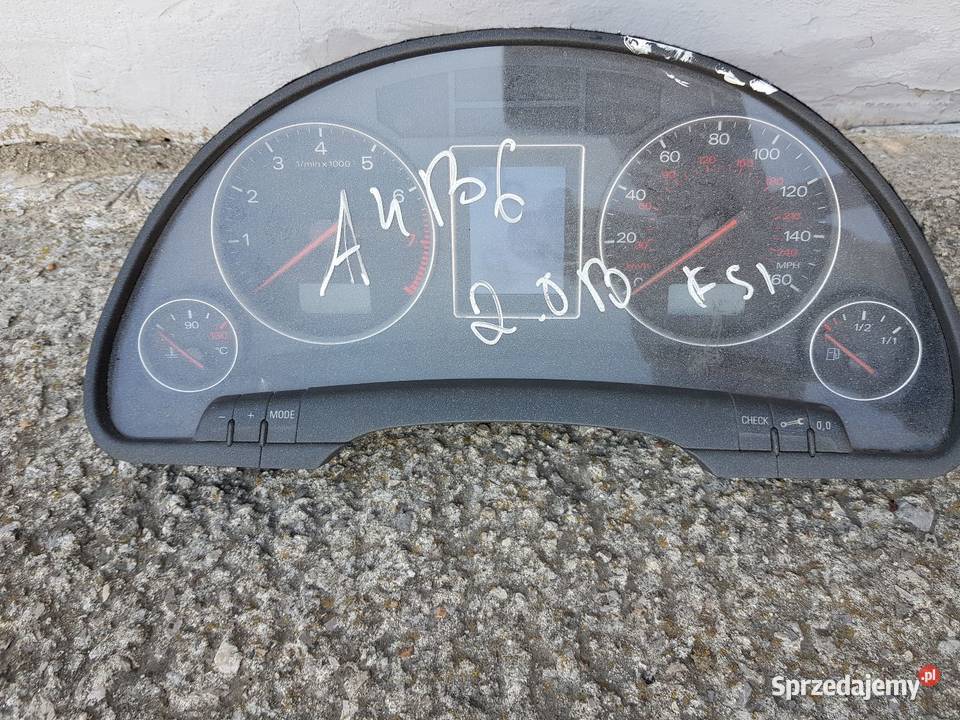 Licznik do Audi A4 B6 Benzyna Łagów sprzedam
