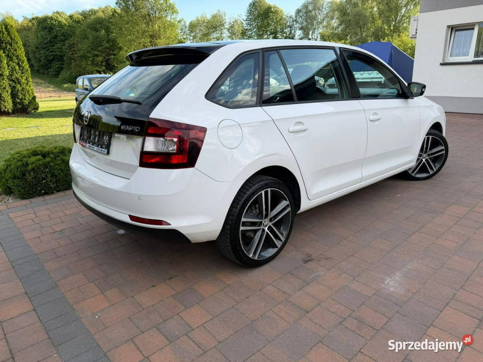 koda RAPID Perfekcyjny bogata światła przeciwmgielne Rzeszów
