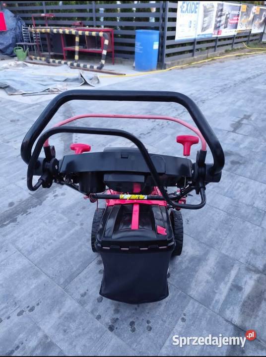 Kosiarka spalinowa z napędem Hecht mazowieckie Sochaczew