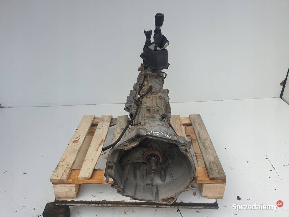 Suzuki Grand Vitara 25 V6 SKRZYNIA BIEGÓW Rudka