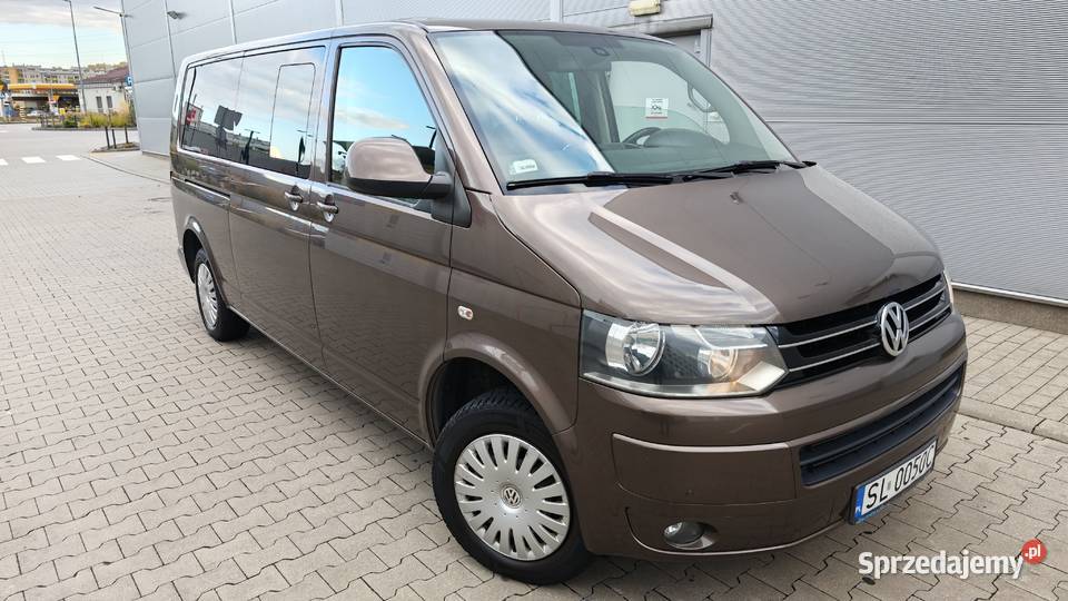 Volkswagen Caravelle 8 os 20TDI 140 Salon 1wł FV pełny VAT Warszawa