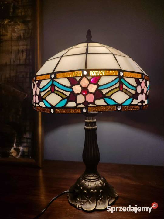 Lampa witrażowa