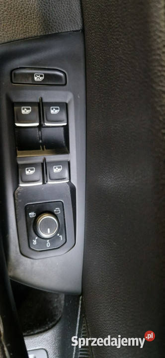 Volkswagen Passat opis W podanej Roczna Passat śląskie sprzedam