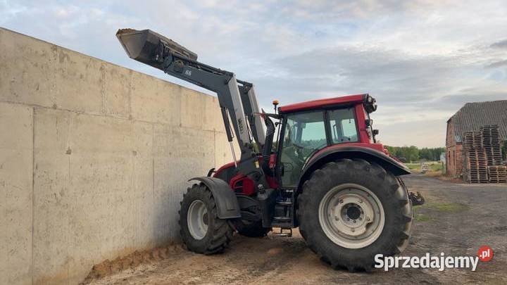 Valtra N143 Versu Tur N103 N141 Perfekcyjny stan WOM 540/1000 obr. Laskowiec