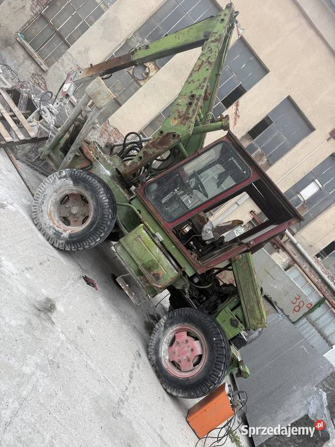 Koparka ładowarka TIH 445 Cyklop Koparko ładowarki Głogów