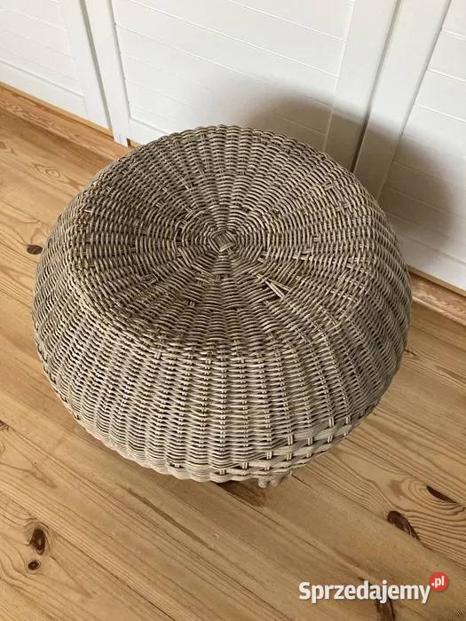 Rattanowy stołek lata 80 Vintage wielkopolskie Poznań sprzedam