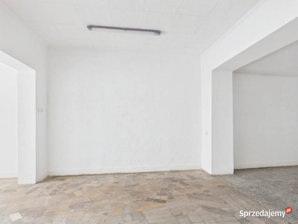 Lokal handlowousługowy w centrum Nowego Targu 67m2 Nowy Targ