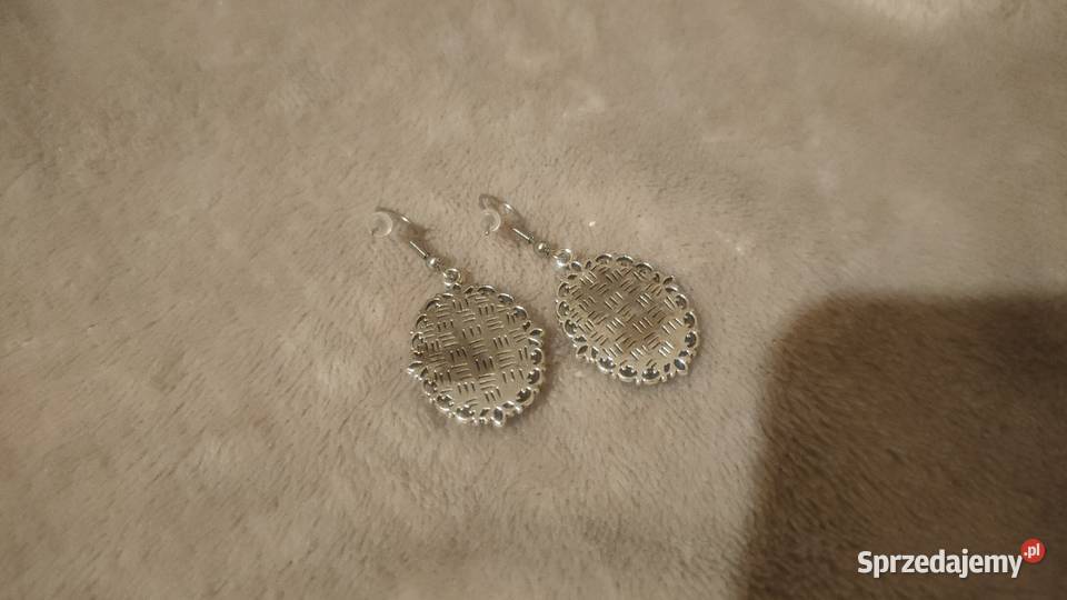 Kolczyki kamea kamee z kameami kobieta kobietami śląskie Tarnowskie Góry