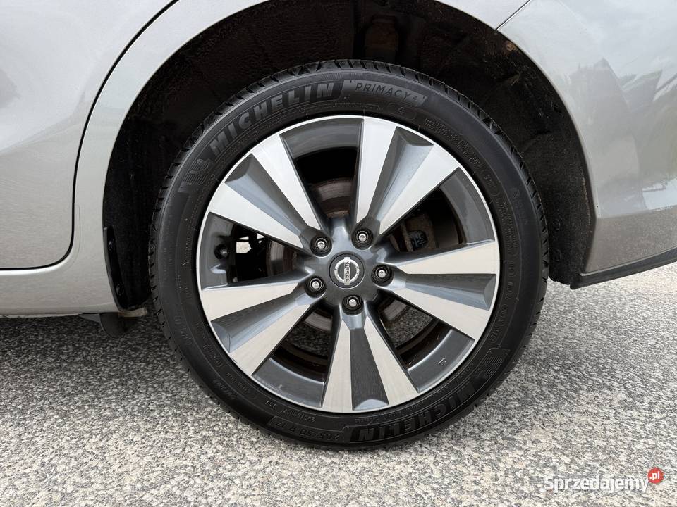 Nissan Pulsar 12 BENZYNA Klimatronik Nawigacja Konin