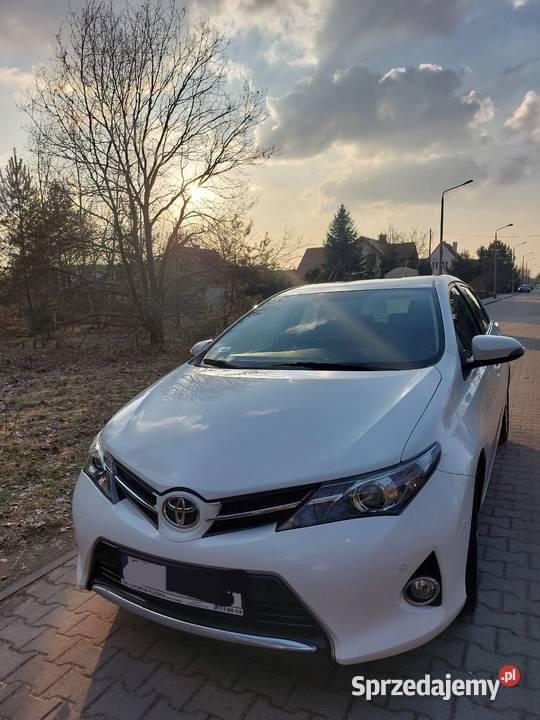 Sprzedam Toyota Auris 133 wersja Premium zadbany dolnośląskie Wrocław