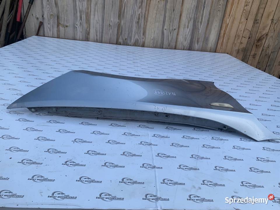 BMW E82 10r błotnik prawy przód Kielce
