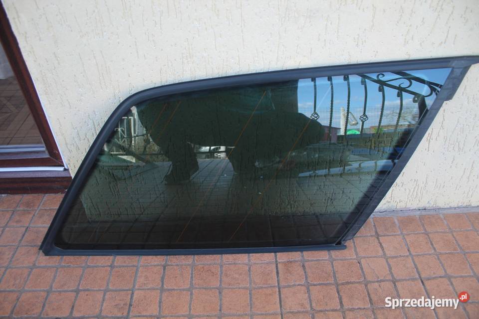 SZYBA KAROSERYJNA PRAWY TYŁ AUDI A6 C5 AVANT