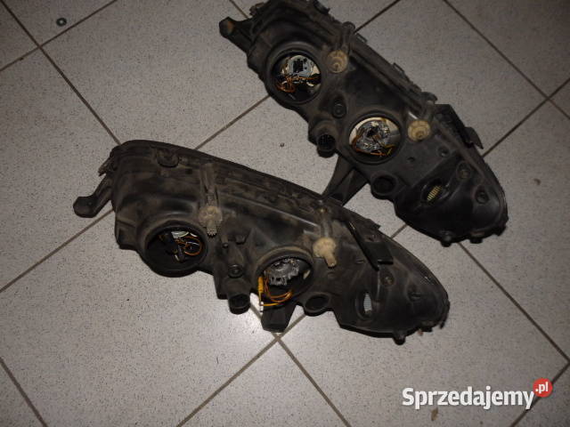 Reflektor lampa przednia Opel Omega B osobowe śląskie