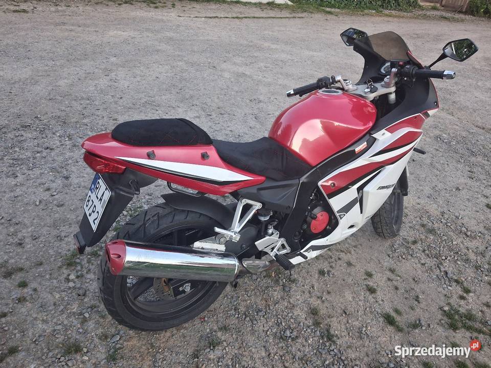 Motor daelim ratsport 125