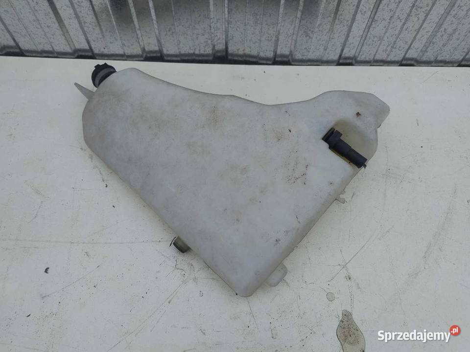 ZBIORNICZEK SPRYSKIWACZY RENAULT SAFRANA Zbiorniki płynu do spryskiwaczy