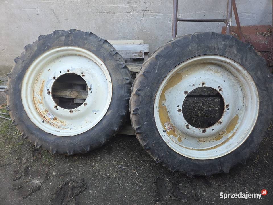 Koła felgi woskie r32 przód tyłr46 NH7030