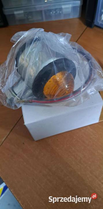 LAMPA KIERUNKOWSKAZU URSUS C330 LEDOWA 42341150 Bełżyce sprzedam