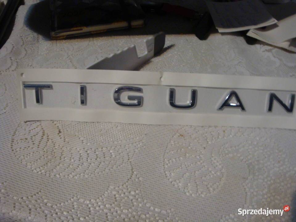 Emblemat z napisem TIGUAN Volkswagen Puławy sprzedam