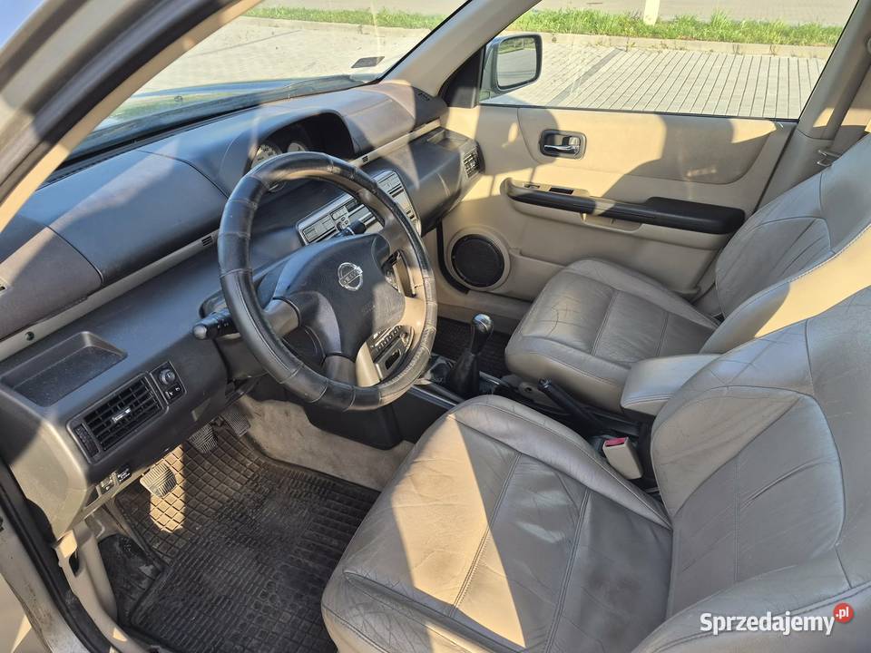 NISSAN XTRAIL 4x4 ładny stan Z GAZEM nieuszkodzony Grajewo sprzedam