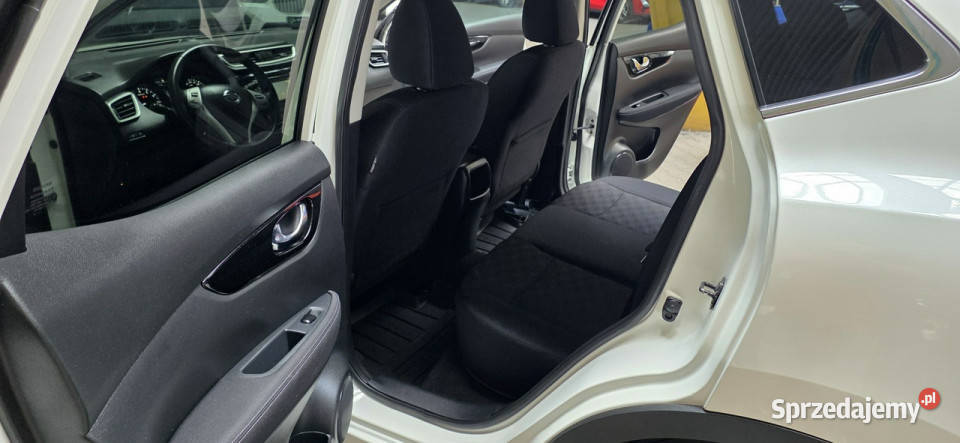 Nissan Qashqai OPIS W podanej roczna gwarancja kurtyny powietrzne Mysłowice