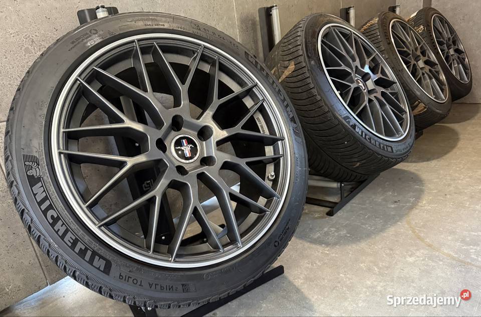 ZIMA 19 Ford Mustang felgi koła komplet z sprzedam
