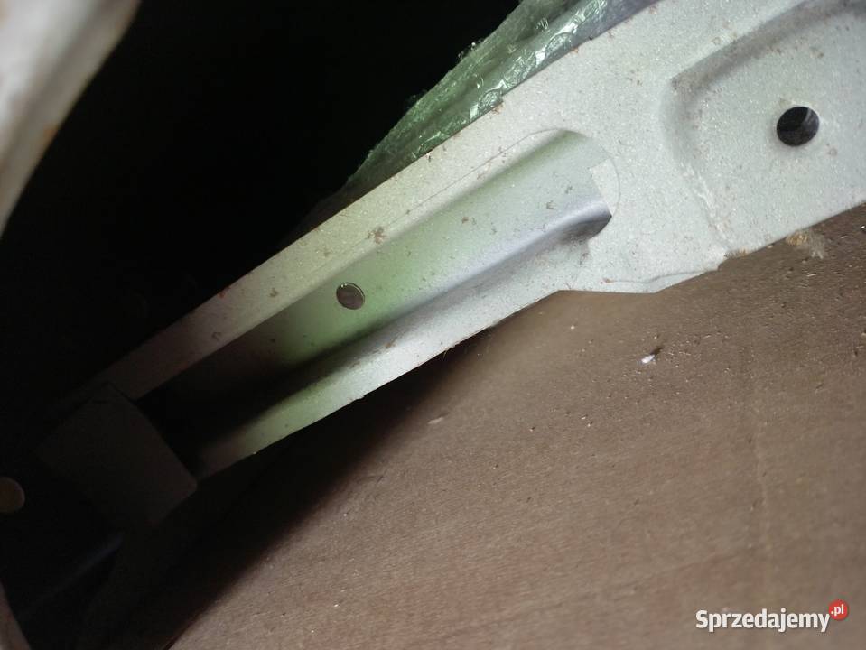 Azak karoseria wypiaskowana Pozostałe sprzedam