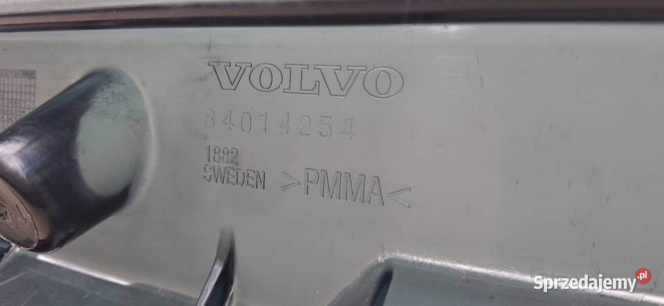 VOLVO FH4 OSŁONA BLENDA PRZECIWSŁONECZNA Bieleń