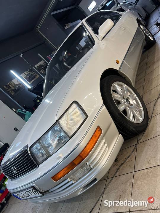 Lexus LS400 V8 UCF10 z Niemiec pełna Rok produkcji 1994 Burzenin