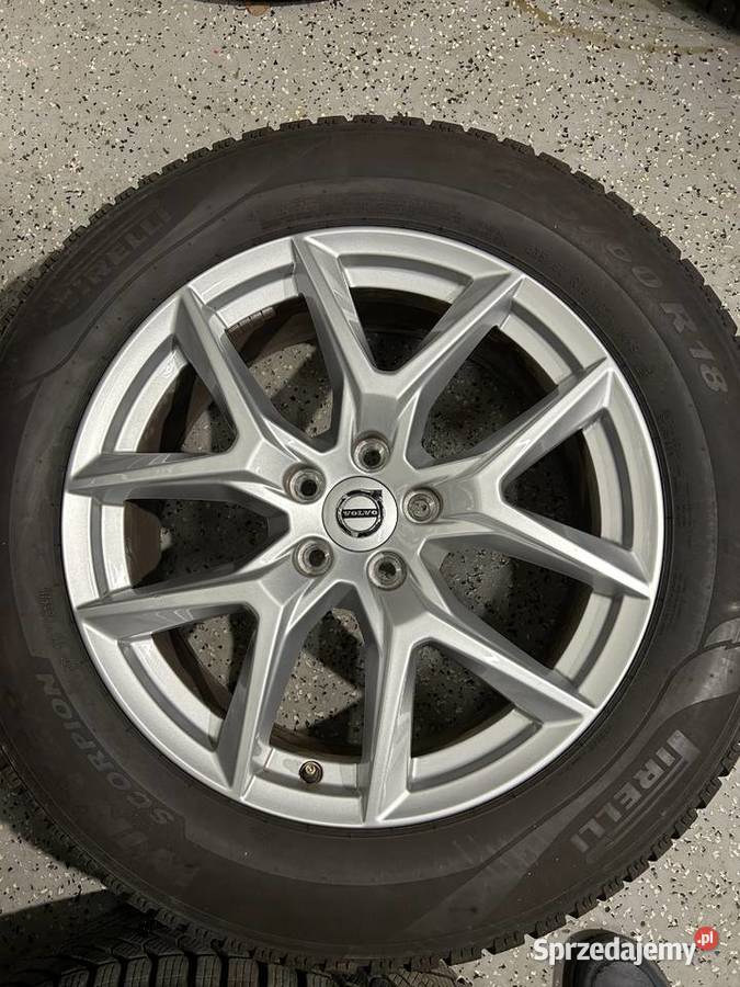 Oryginalne koła zimowe FELGI 18 VOLVO XC60