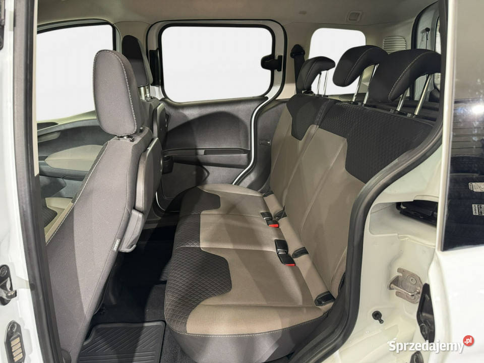 Ford Tourneo Courier 15d 90 M6 2021r Salon VAT wspomaganie kierownicy Myślenice sprzedam