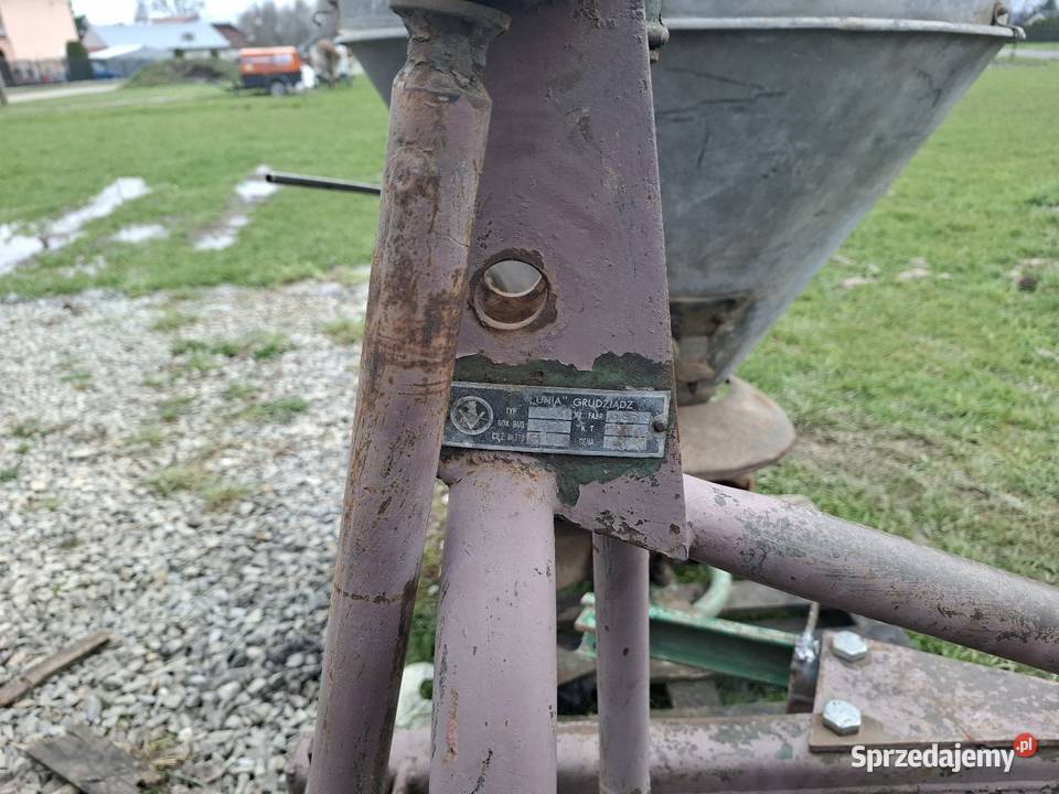 Sprzedam pług grudziądz 2 skibowy stary typ duży Maszyny rolnicze Trzcinica