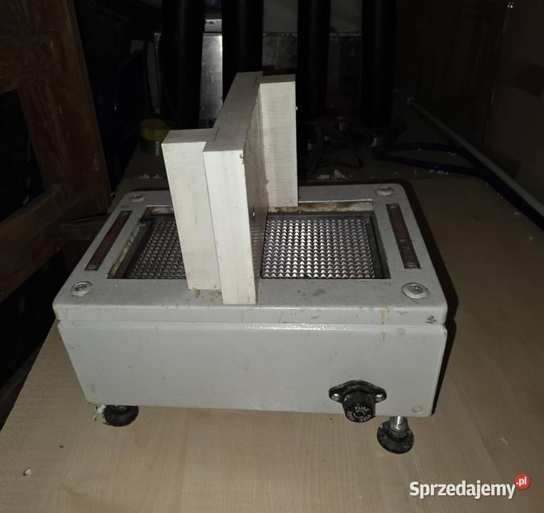 Hydrauliczna prasa do produkcji świec