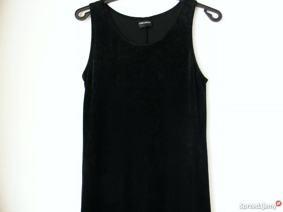 Sukienka czarna pluszowa Nicowa rozmiar ML Rozmiar 38(M) Oborniki Śląskie sprzedam
