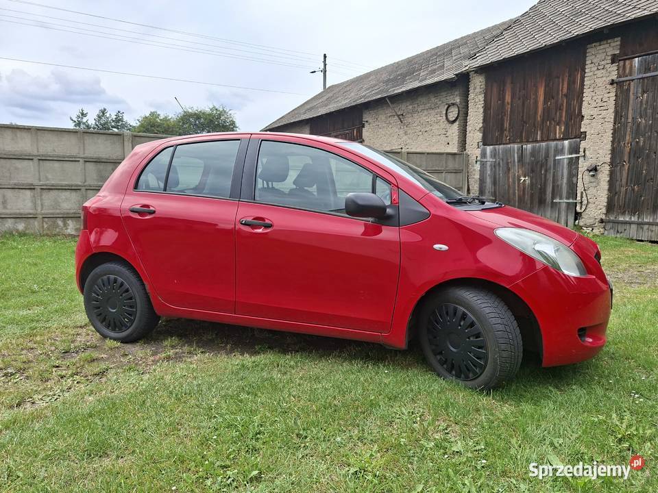 Toyota Yaris 13 2007r 210 Sosnowiec sprzedam