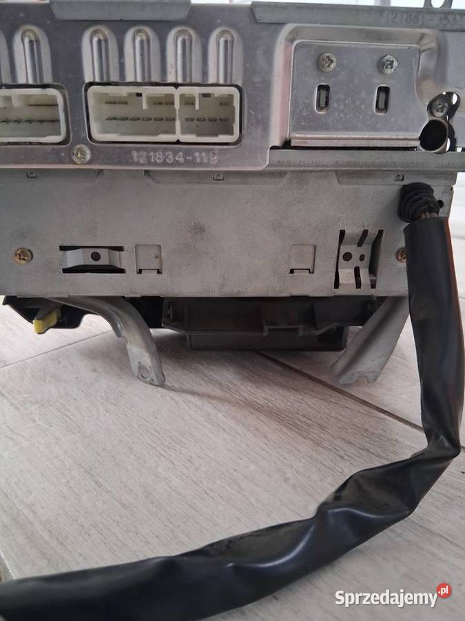 Radio z cd toyota yaris 1 Sumin