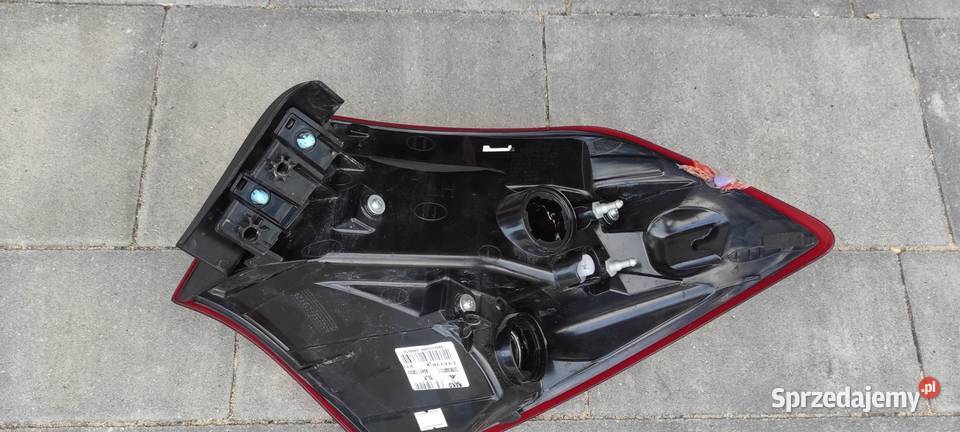 Lampa tylna Hyundai I20 II lewa Daleszyce