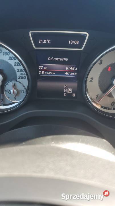 Mercedes GLA 180 diesel asystent parkowania Wrocław sprzedam