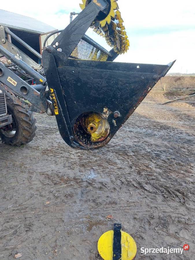 Łyżka do zadawania paszy paszowozu nieuszkodzony Ostrołęka