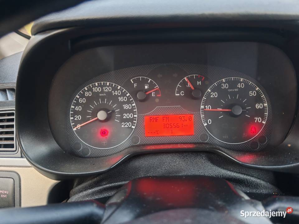 Fiat Grande Punto 14 75 2006 sprawny do poprawek Grande Punto Łaziska Górne