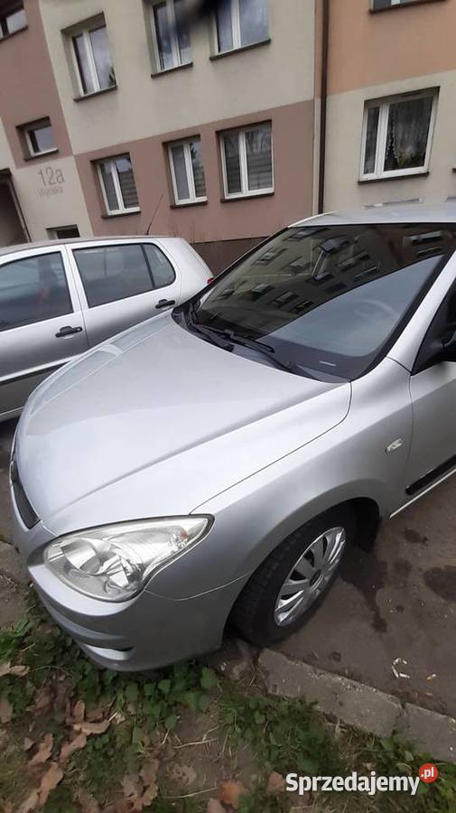 Hundai I 30 sprzedam bniski przebieg Zabrze sprzedam