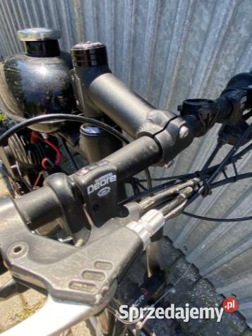 Rower z silnikiem spalinowym 100cc