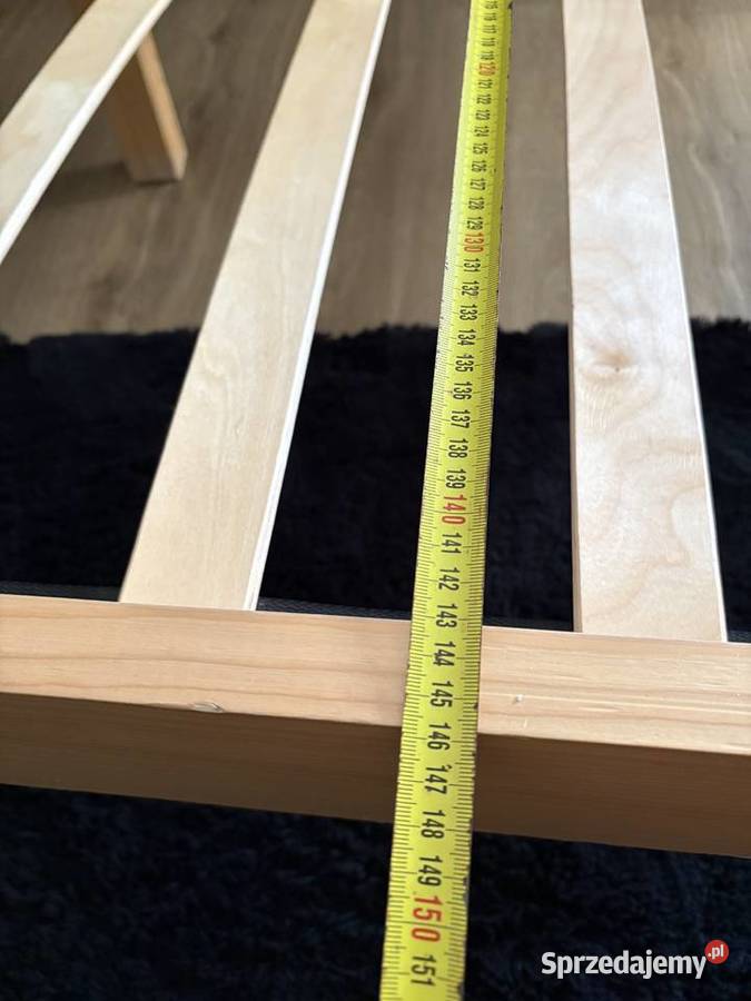 Drewniane łóżko ze stelażem wielkopolskie Konin