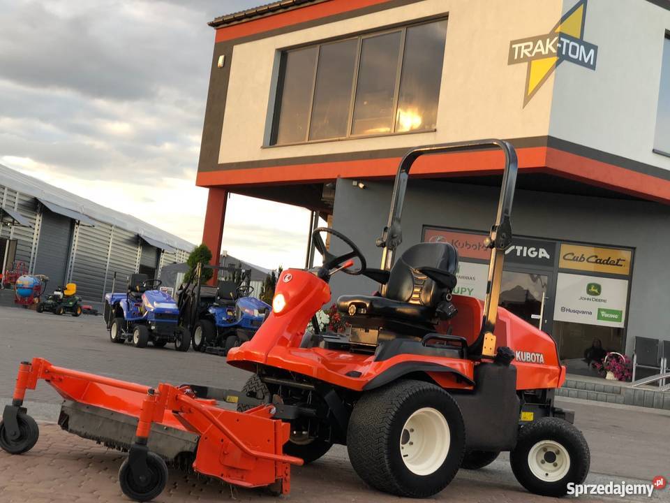 Kosiarka KUBOTA F2880 4WD 29 diesel agregat Narzędzia ogrodnicze Kobiele Wielkie