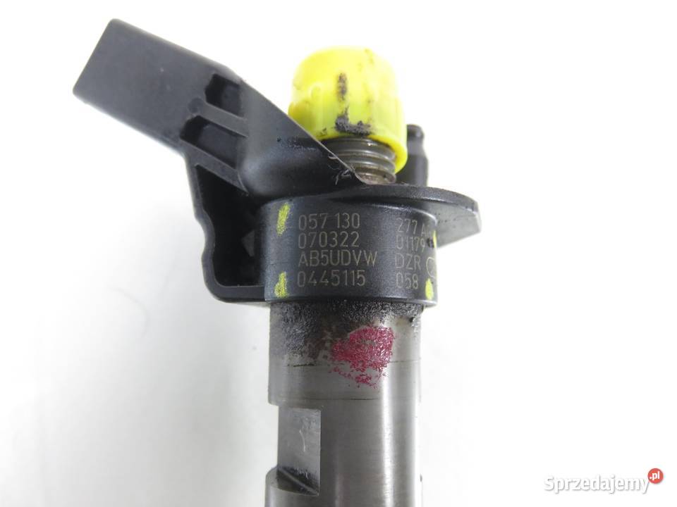 WTRYSKIWACZ AUDI A5 8T3 30 TDI 057130277AG