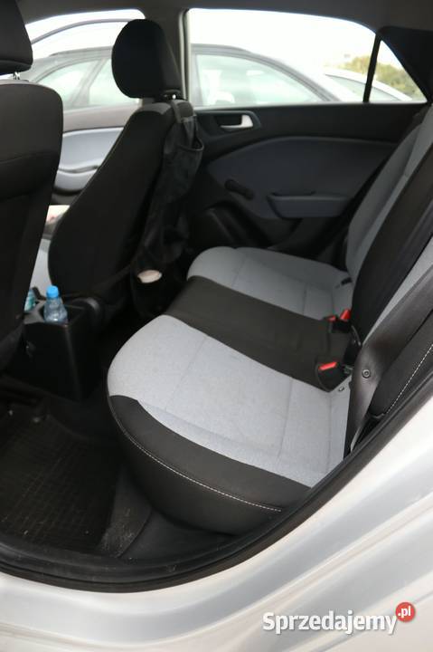 Na sprzedaż hyundai i20 2016r Kielce sprzedam
