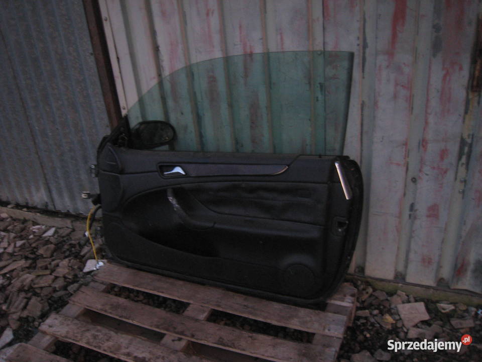 Szyba boczna drzwi błotnika karoseryjna Rok produkcji 1997 Kraków