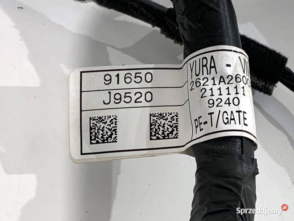 WIĄZKA KLAPY BAGAŻNIKA TYŁ HYUNDAI KONA osobowe